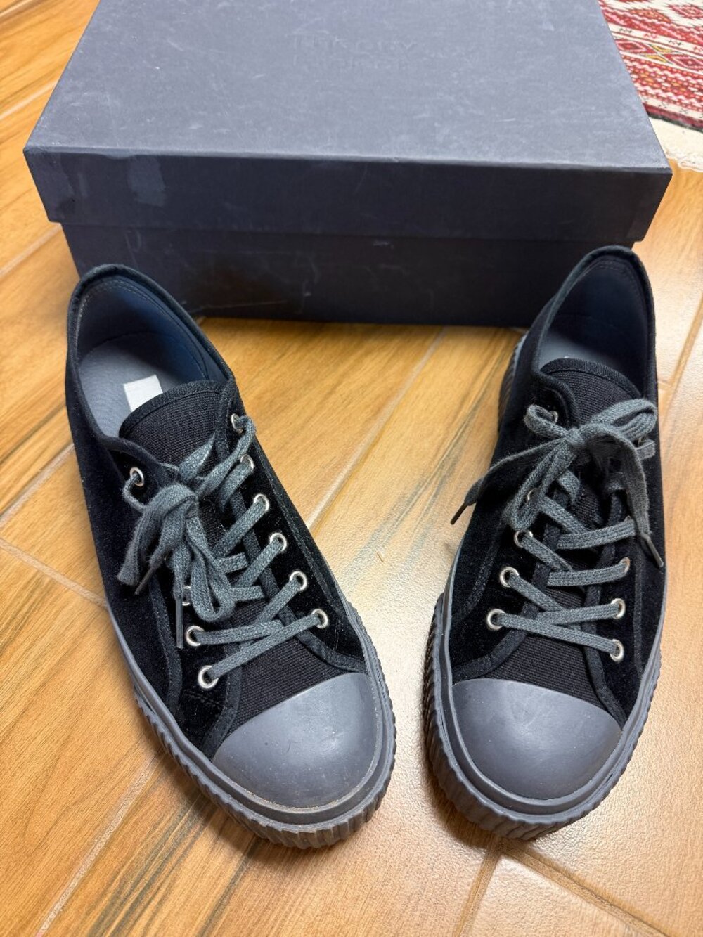 Theory Project Men's Low-Top Black Sneakers Size 9 (42) In Fantastic Shape!!